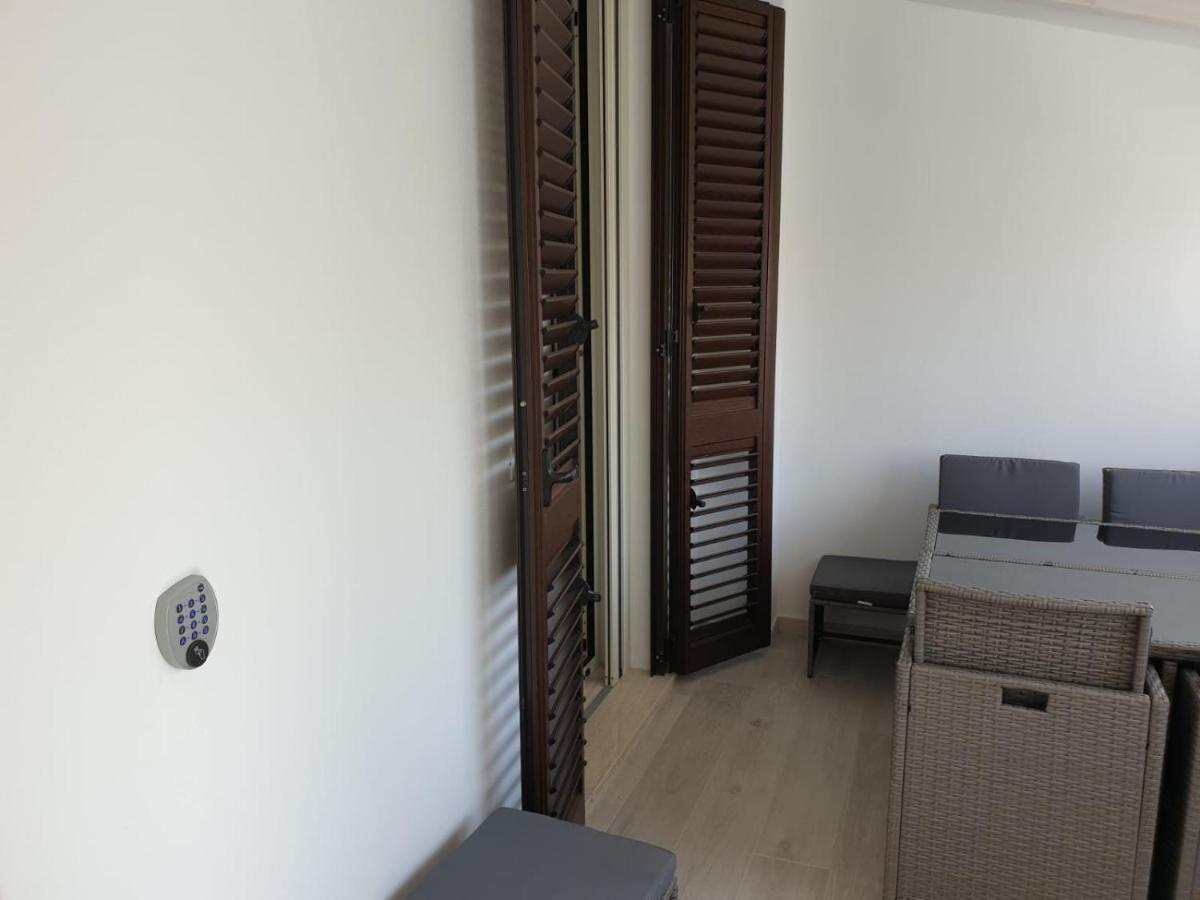 Apartamento La Casa Di Laura Tortolì Exterior foto