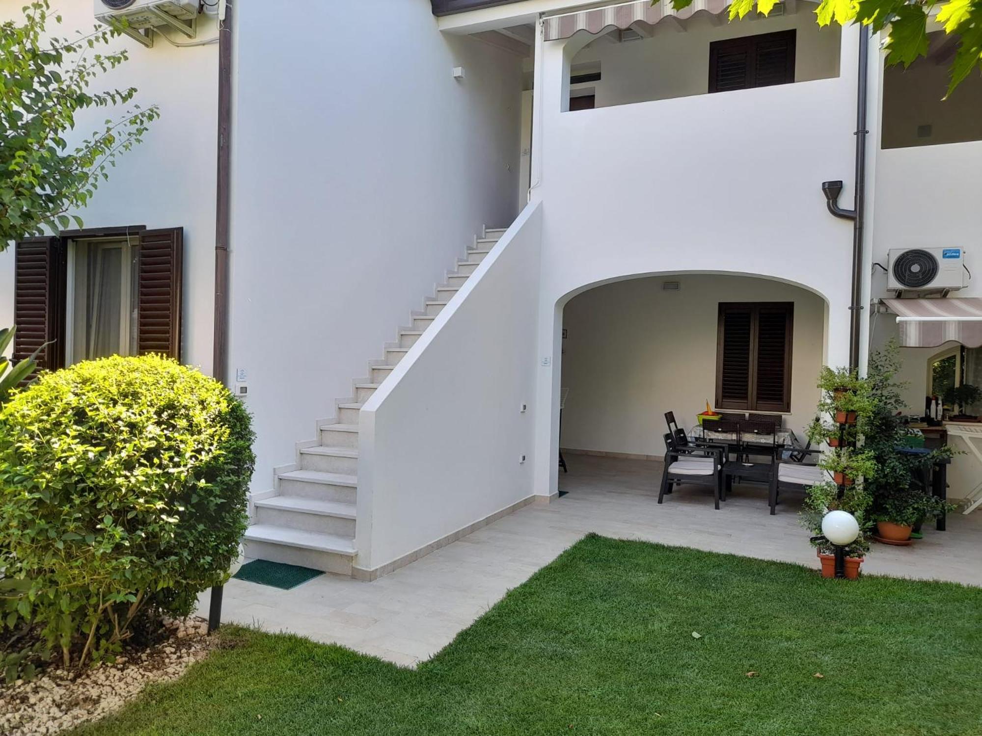 Apartamento La Casa Di Laura Tortolì Exterior foto
